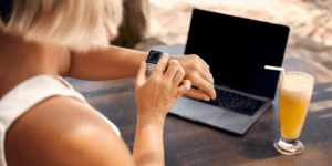 Consejos para mantener el control del horario durante las vacaciones del equipo